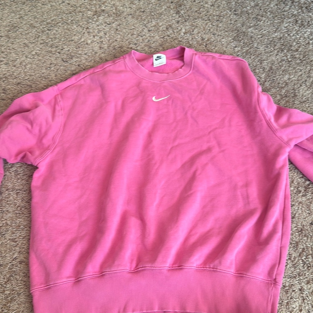 Pink oversized nike crewneck